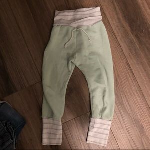 Green Childhoods pants 3T